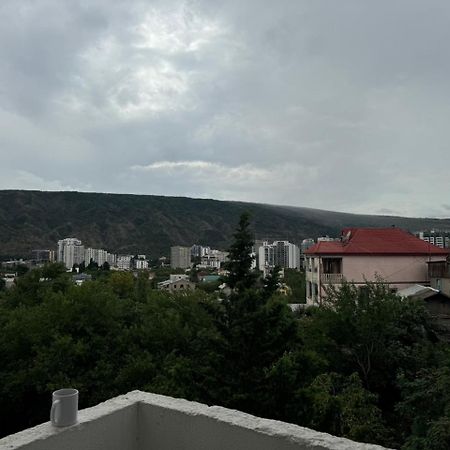شقة Apartament Victoria تبليسي المظهر الخارجي الصورة