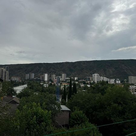 شقة Apartament Victoria تبليسي المظهر الخارجي الصورة