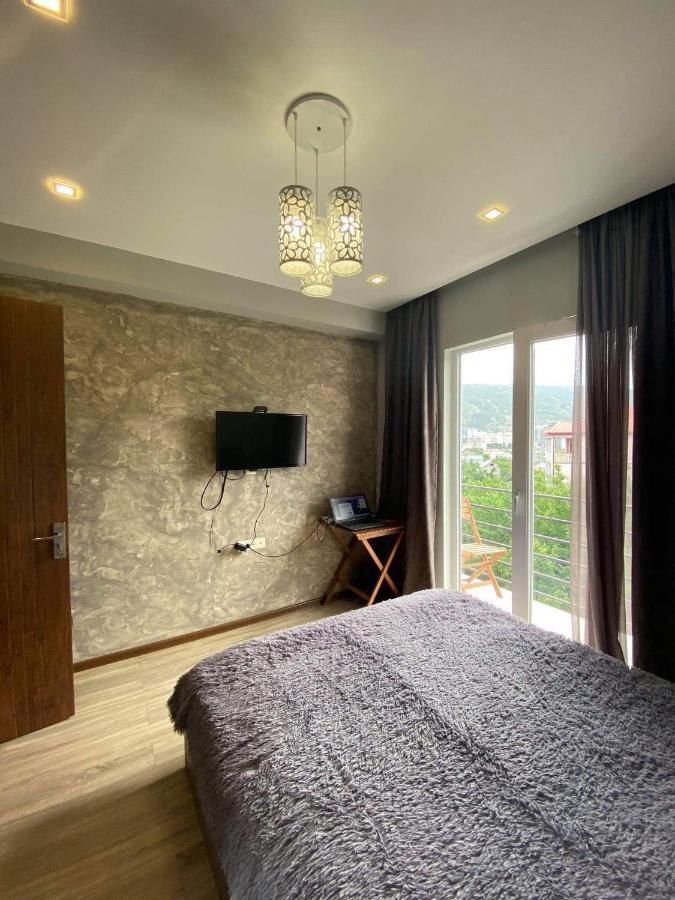 شقة Apartament Victoria تبليسي المظهر الخارجي الصورة