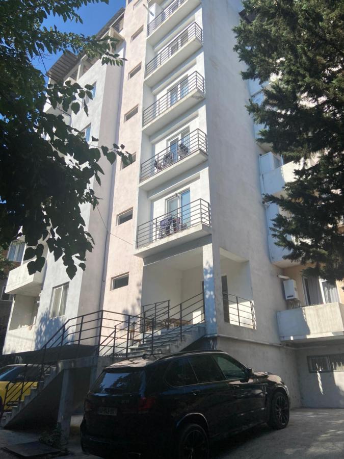 شقة Apartament Victoria تبليسي المظهر الخارجي الصورة